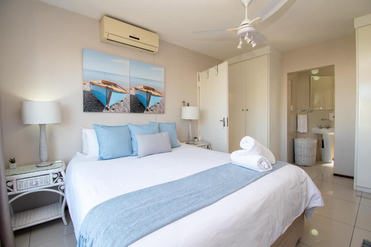11 The Shades Umhlanga Rocks Apartment Durban Exterior photo